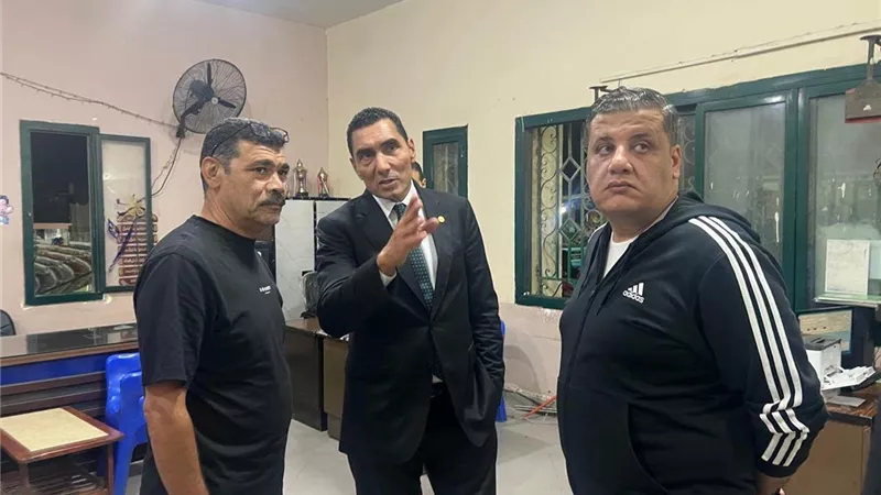 في جولة مفاجئة.. وزير الشباب والرياضة يتفقد مركز التنمية الشبابية بالتجمع 