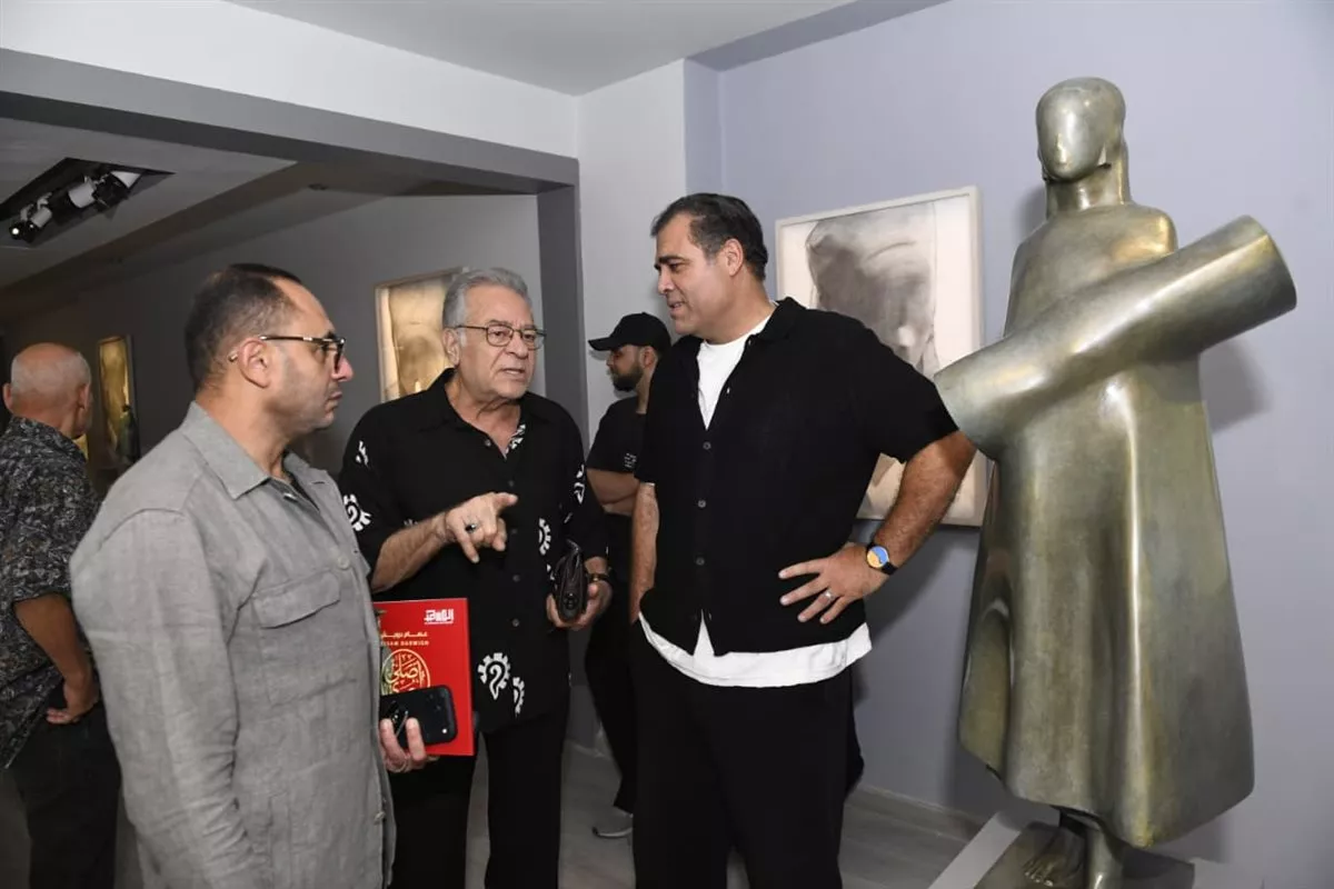 جاليري “بيكاسو إيست”