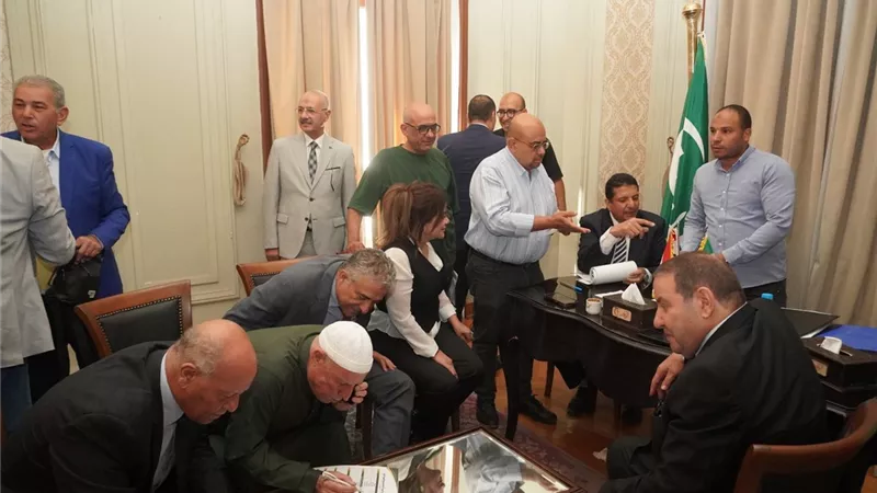 74 مرشحا يشعلون سباق الهيئة العليا للوفد في اليوم الأول للانتخابات