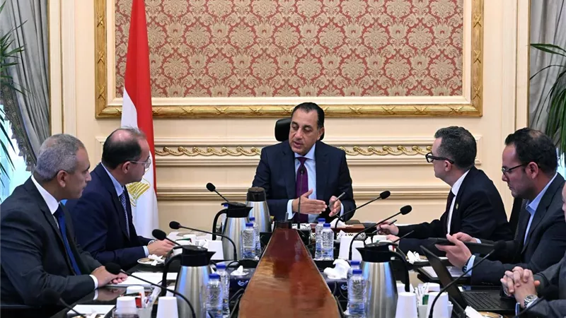 مدبولي: برنامج التحول الاقتصادي يستهدف تعزيز مرونة الاقتصاد واستدامة النمو