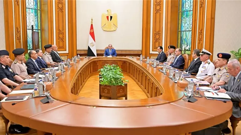 ماذا حدث في أولى جلسات البرلمان لنظر قرارات دعم السعودية؟