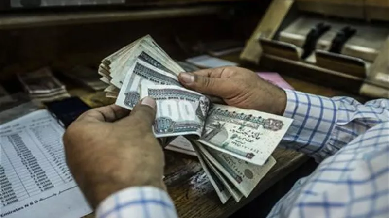 مدبولي: رفع الحد الأدنى للأجور إلى 15 ألف جنيه بحلول 2030