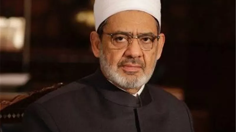 الإمام الأكبر أحمد الطيب يدين الاعتداء الإرهابي على كنيسة بالكرك الأردنية