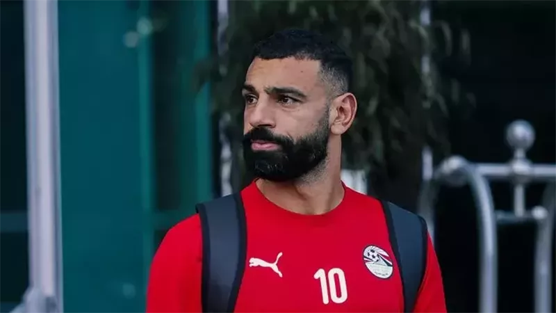 سبب استبعاد محمد صلاح من مباراة مصر وغينيا بيساو |خاص