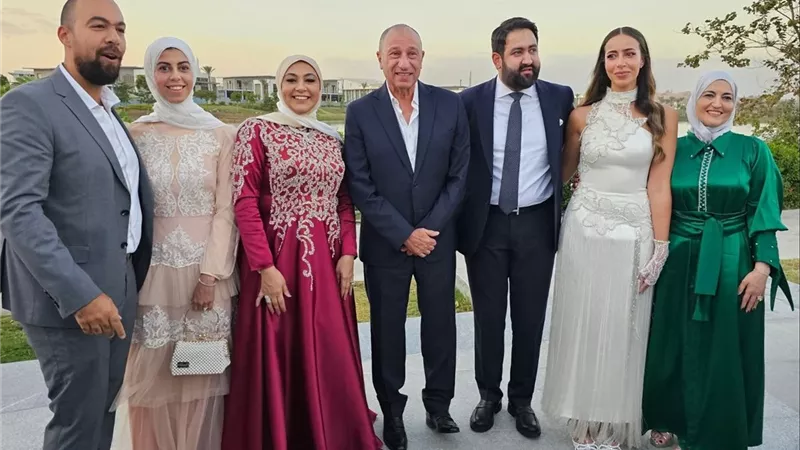 الخطيب ودعاء عامر أبرز الحضور في عقد قران نجل خيري رمضان.. صور