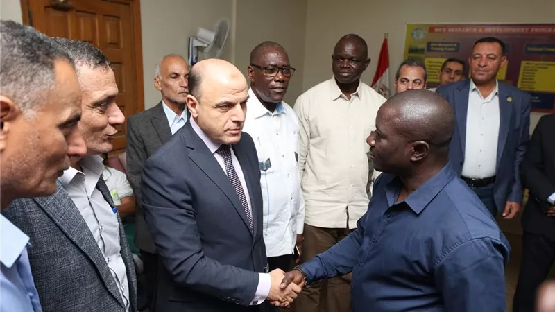 محافظ كفر الشيخ يستقبل وزراء الزراعة الأفارقة بمحطة البحوث الزراعية بسخا | صور