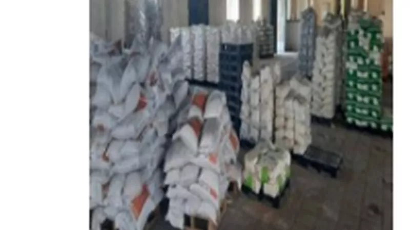 ضبط 147 طن أعلاف فاسدة داخل مصنع غير مرخص في الإسماعيلية