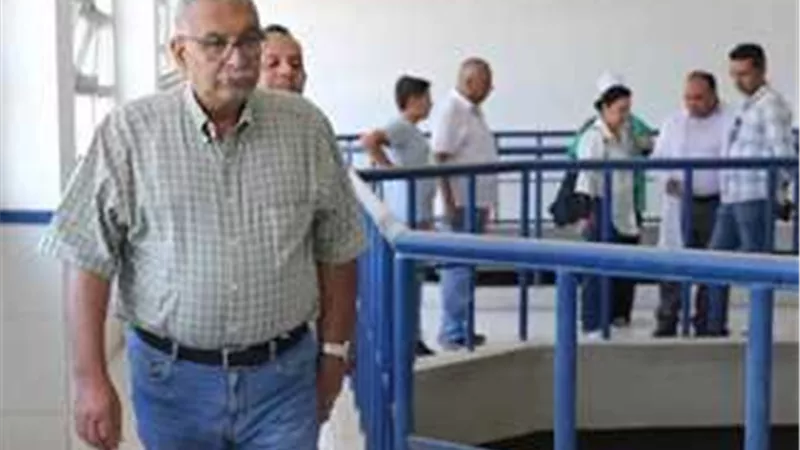 على مساحة 80 فدانًا.. رئيس مياه المنيا يتفقد محطتي المعالجة والرفع بقرية دلجا