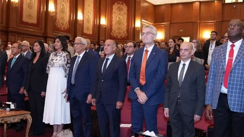 الجامعة البريطانية وبرنامج الأمم المتحدة الإنمائي يختتمان برنامج محاكاة قمة المناخ COP30