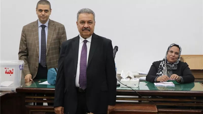 انتظام عملية التصويت بانتخابات التجديد النصفي للأطباء