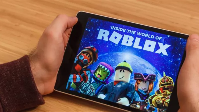 مخاطر (Roblox).. الجارديان تفجر الأزمة والأزهر يوضح الحكم الشرعي