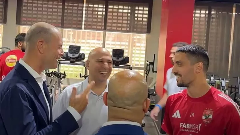 وليد صلاح الدين : مترجم ياس سوروب لاعب سابق بـ الأهلي