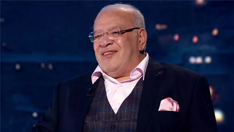 صلاح عبد الله مخاطبا جمهوره: في انتظار التلات يا ولاد وقولوا تحيا مصر 