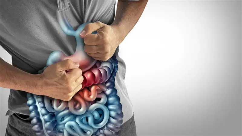 7 عادات صباحية تساعدك في علاج الإمساك والإنتفاخ