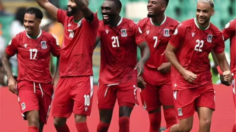 تمرد لاعبين وتدخل فيفا.. كواليس اشتعال أزمة سفر منتخب غينيا الاستوائية إلى مالاوي