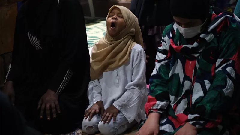 فضل تربية البنات في الإسلام.. احسنها واضمن مكانك في الجنة