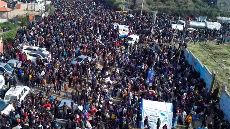 الوكالة الفرنسية: 500 ألف شخص عادوا إلى شمال غزة منذ وقف الحرب
