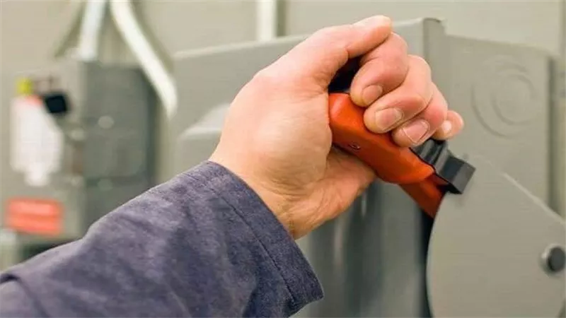انقطاع الكهرباء 7 ساعات عن عدة مناطق في المحمودية بالبحيرة 