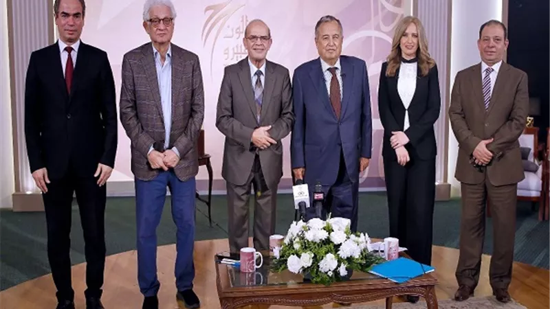 إهداء مذكرات نبيل فهمي وزير الخارجية الأسبق لمكتبة التليفزيون