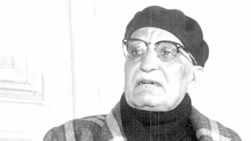 كتاب «في بيتي».. رحلة في عالم عباس محمود العقاد 