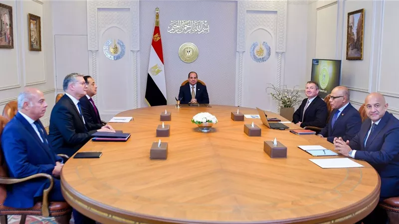 الرئيس السيسي يعرب عن تطلع مصر بتكثيف «إكسون موبيل» أنشطة استكشاف البترول والغاز