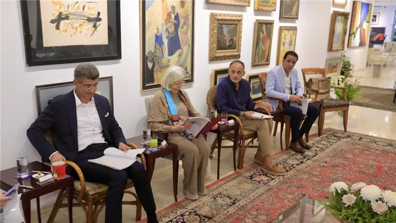 مجلس أمناء مؤسسة فاروق حسني يمنح جائزة الاستحقاق الكبرى للفخراني