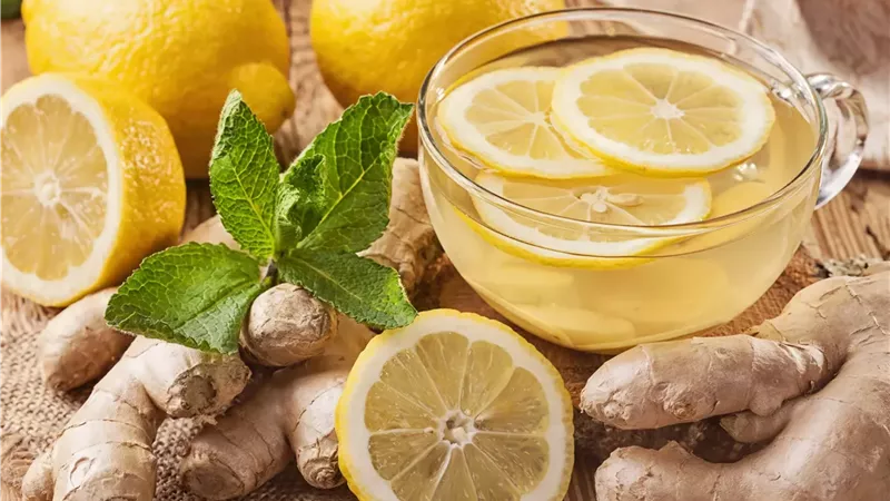 العسل ومستخلص البلسان..علاجات طبيعية للكحة والسعال عند الأطفال 