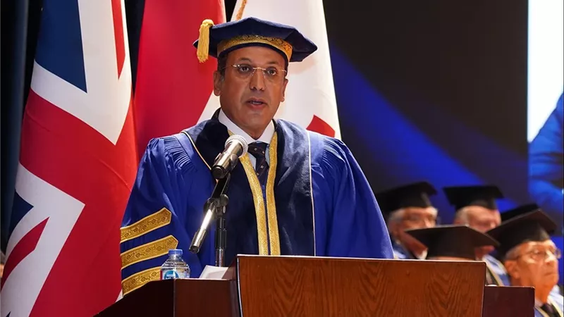  الجامعة البريطانية تهنئ الدكتور محمد لطفي بعضوية «الشيوخ»