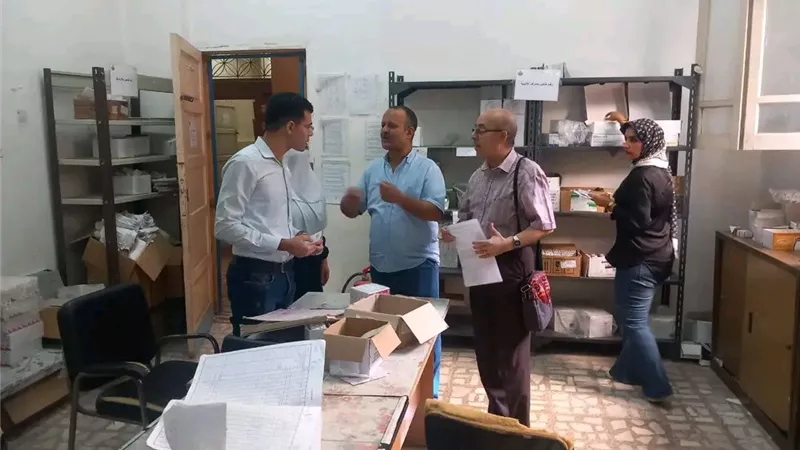 محافظ الدقهلية يتابع تقارير لجان المرور الميداني على المنشآت الخدمية بالمطرية والمنزلة