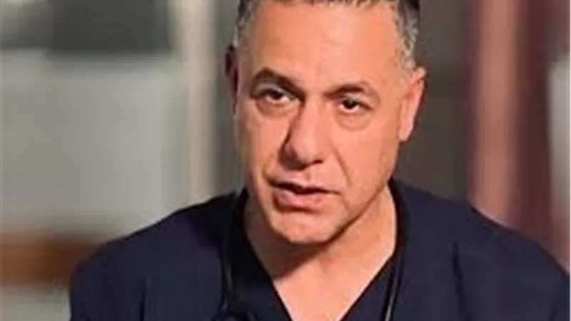 إعلام إسرائيلي: الحكومة تقر قائمة احتياطية لأسرى غزة تضم «حسام أبو صفية»