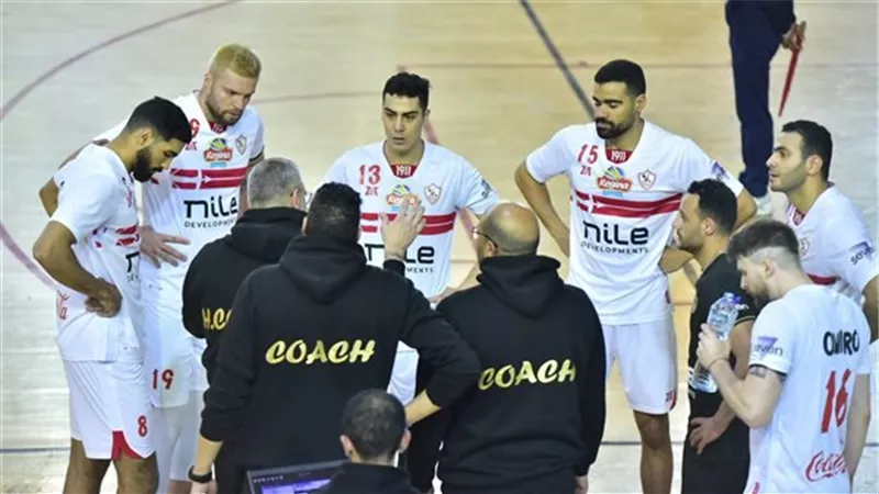 مجلس الزمالك يحسم ملف أزمة فريق الطائرة بعقوبات جديدة 