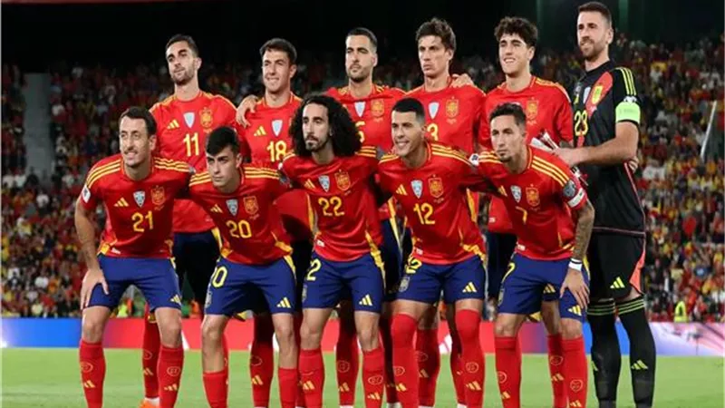برشلونة يتلقى ضربة جديدة بإصابة نجم الفريق مع منتخب إسبانيا