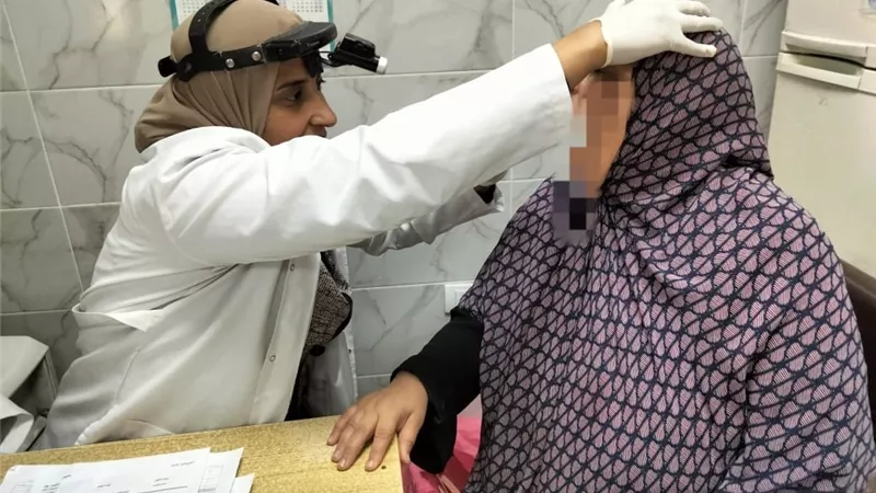 صحة كفر الشيخ: فحص 1256 مواطنًا وإحالة 10 مرضى لاستكمال الفحوصات والعلاج |صور
