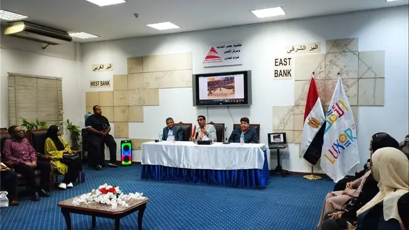 نائب محافظ الأقصر يشهد تدريبًا لتأهيل الشباب للعمل بقطاع السياحة والفنادق