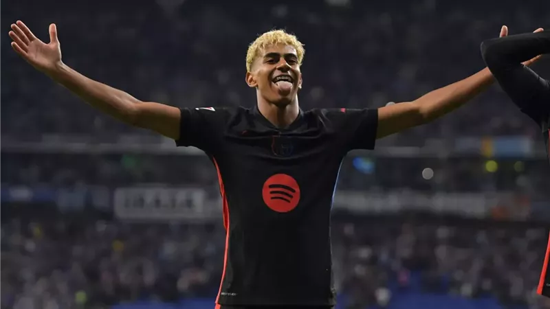 لامين يامال يقود هجوم برشلونة ضد أولمبياكوس في دوري أبطال أوروبا