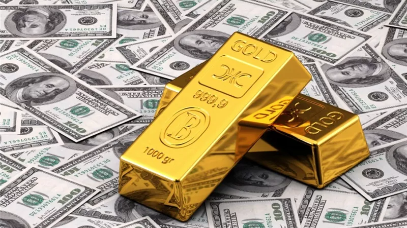 عيار 21 بـ 5465 جنيهًا.. استقرار أسعار الذهب والدولار منتصف التعاملات 13 أكتوبر