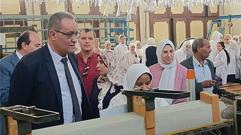 تعليم بني سويف: تشديد الرقابة على التدريب العملي في المدارس الفنية |صور