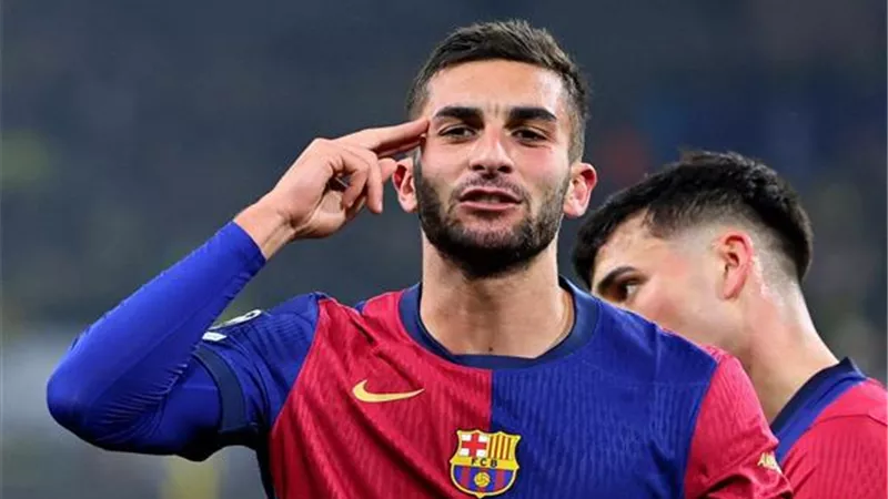 برشلونة يطمئن جماهيره بعد فحص توريس: «إجهاد بسيط ولا داعي للقلق»