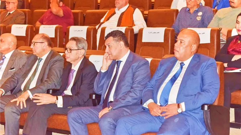 رئيس غرفة القاهرة يشيد باجتماع وزير التموين بالغرف التجارية للحفاظ على استقرار السوق