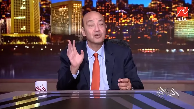 عمرو أديب يكشف تفاصيل تأخير حضور ترامب قمة شرم الشيخ| فيديو