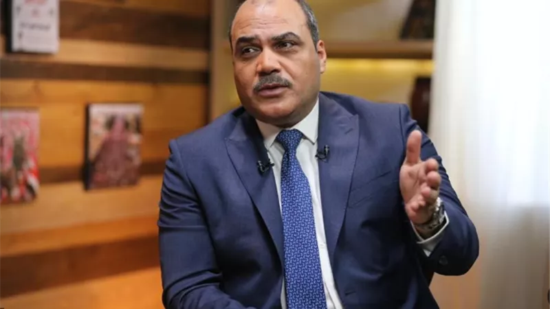 محمد الباز: قارئ القرآن في المتحف الكبير هدفه «جمع اللايكات»