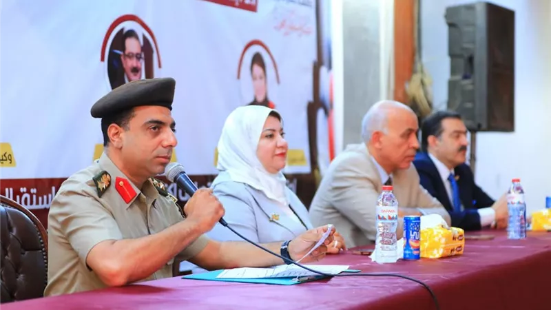 رئيس جامعة كفر الشيخ يشهد حفل استقبال الطلاب الجدد بكلية الطب البيطري