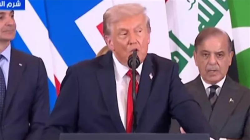 ترامب مغازلاً رئيسة وزراء إيطاليا: أتمنى ألا تمانعي حين أقول عنك جميلة !