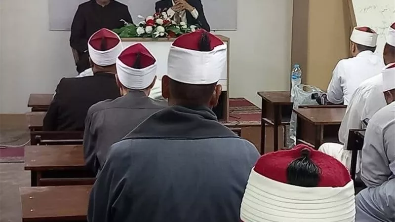 «صحح مفاهيمك».. أوقاف الشرقية تعقد لقاءات توعوية للأئمة المتميزين