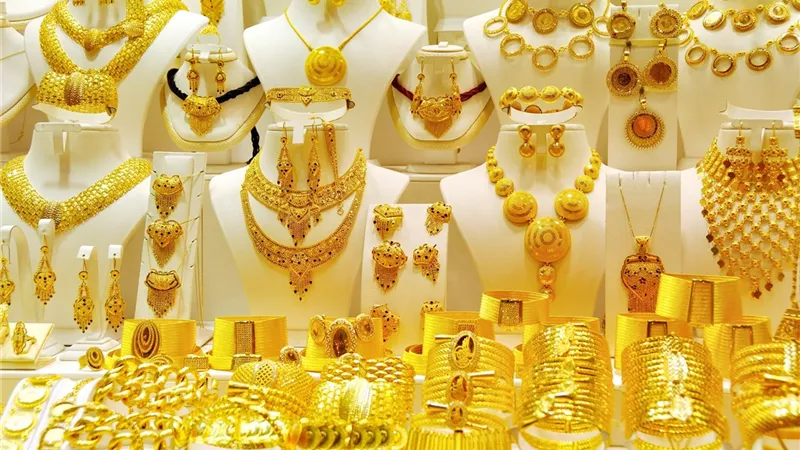 بعد الانخفاض المفاجئ.. أسعار الذهب اليوم الاثنين في مصر على gold era
