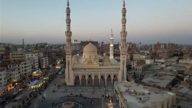 مولد العارف بالله سيدي أحمد البدوي.. ليالي روحية تمتزج فيها الأنوار بالمحبة 