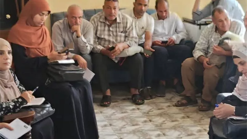 وكيل زراعة كفر الشيخ يتابع صرف الأسمدة ومراجعة الحيازات الزراعية |صور