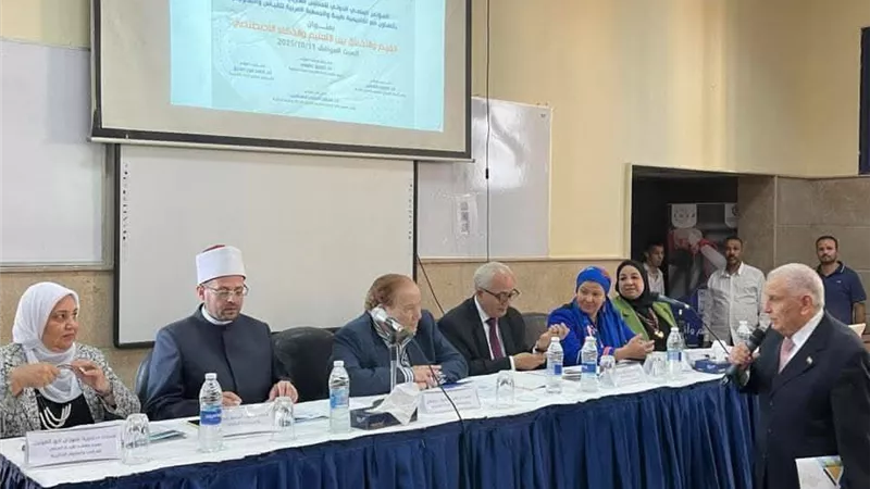 ماذا قالت «الأوقاف» عن حلول الذكاء الاصطناعي محل الوعي الإنساني؟ 