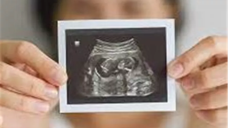 ما حكم تحديد جنس الجنين شرعاً؟.. «الإفتاء» تجيب