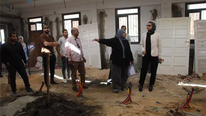 نائب محافظ الوادي الجديد تتابع أعمال إنشاء المركز التكنولوجي 